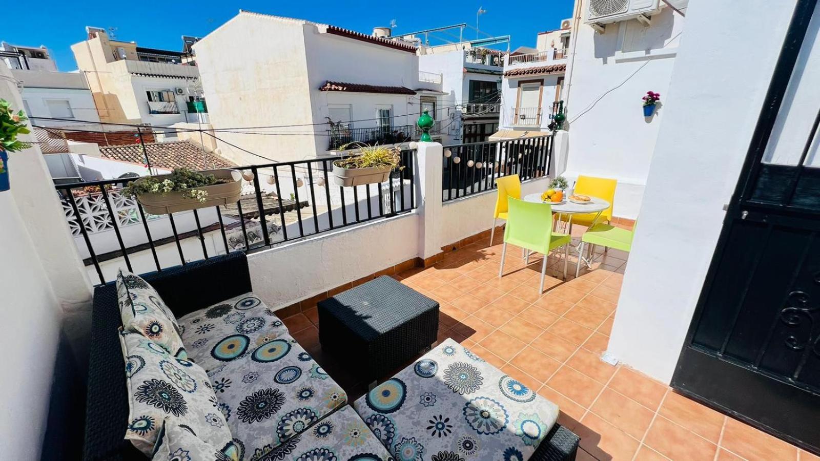 Apartamento Jimena Malaga En El Centro De เนร์คา ภายนอก รูปภาพ